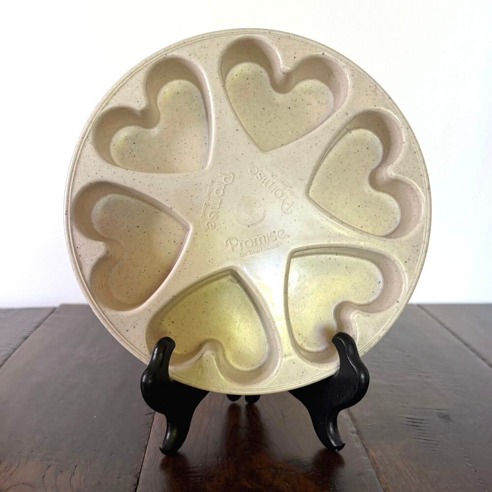 Vintage Promise “Get Heart Smart” Heart-Shaped Microwave Baking Pan